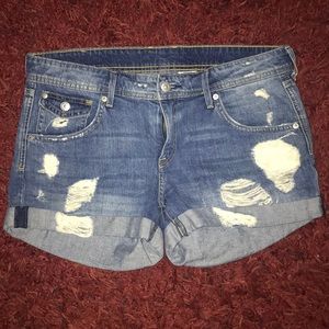 H&M- Women’s Denim Shorts